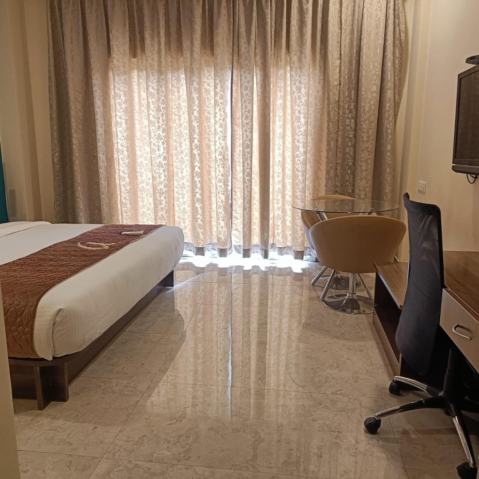 Astra Hotels & Suites Whitefield Near To Nallurahalli Metro Station And Ktpo Bengaluru Kültér fotó